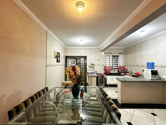Casa à venda em Americana, Morada do Sol, com 4 quartos, com 135 m²