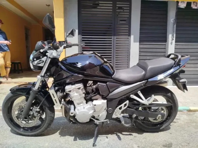 Suzuki Bandit 650N 2010