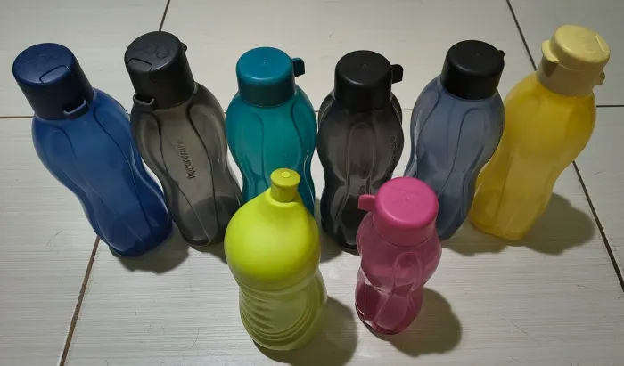 8 GARRAFAS TUPPERWARE 