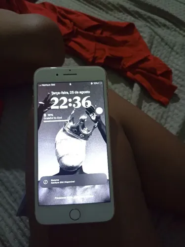 iPhone 8
