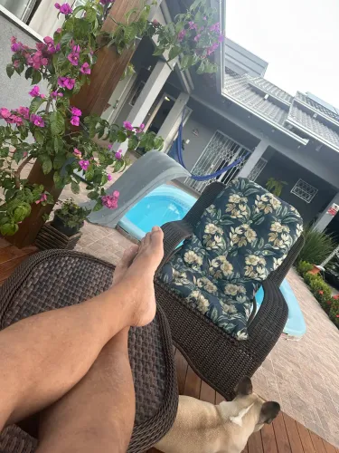 Excelente casa com piscina .