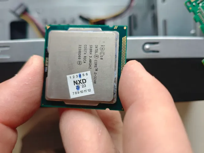 Processador i3-3240, memoria 4gb e mais peças