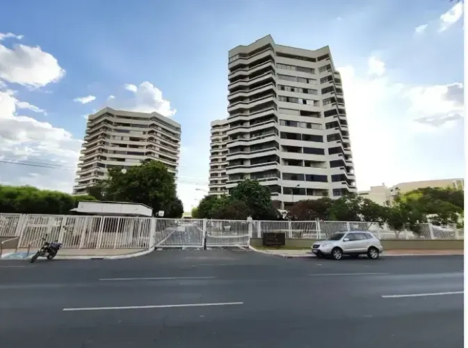 Beverly Hills 198 metros quadrados com 4 quartos em Cabral - Teresina - PI
