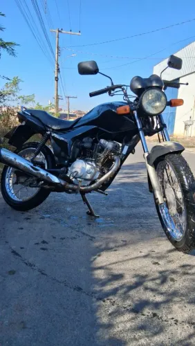 Vende se moto CG 150 Fan ANO 2010 gasolina.
