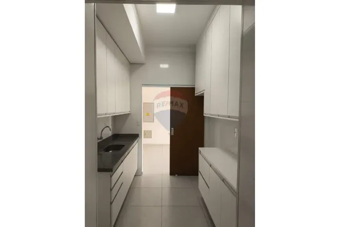 Apartamento Moderno Edificio San Famiglia!
