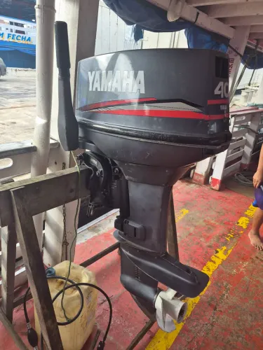 Motor YAMAHA 40 HP 