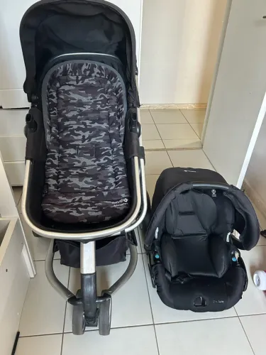Carrinho de Bebê Safety