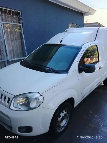 Fiat Fiorino Furgão Work. Hard 1.4 Flex 8V 2P 2017