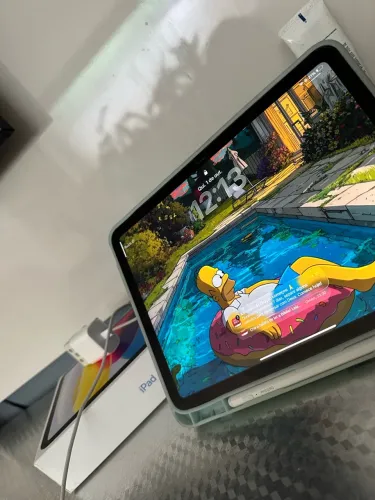 IPAD 11 (A16)