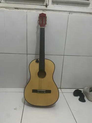 Violão nylon