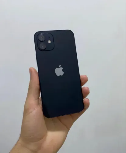 IPHONE 12