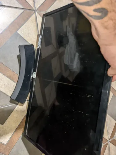 TV/Monitor LG 24' Usada
