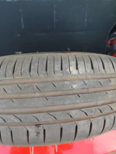 PNEU E ARO 195/65-15, ARO4 FUROS. FIAT STRADA/ ARGO