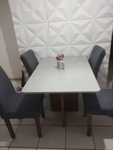 Mesa 4 cadeiras de vidro