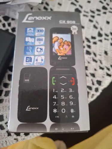 Celular flip lenoxx
