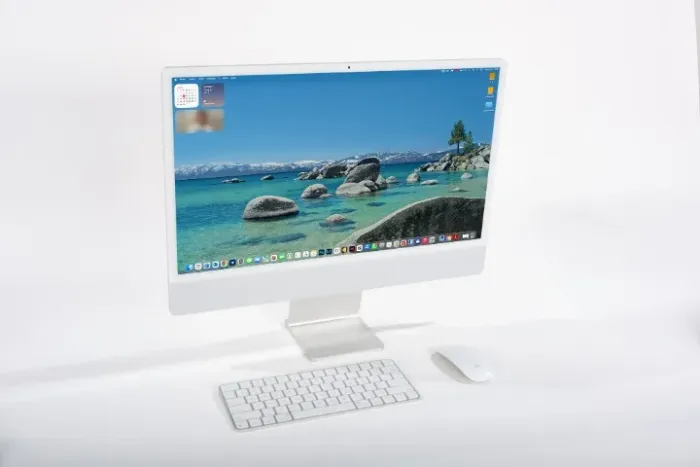 iMac MQR93LL/A 24", processador M3, 8GB RAM, 256GB SSD