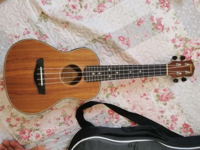 Urgente! Ukulele Kalani KAL 330 Elétrico