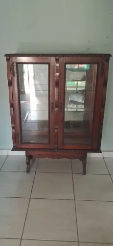 Cristaleira Antiga
