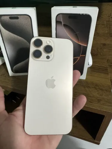 iPhone 16 pro Max novo completo 256g na garantia até final lulho