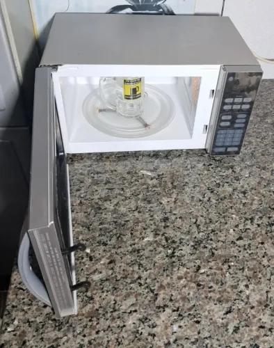 MICROONDAS CONSUL ESPELHADO 20 LITROS