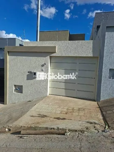 Casa nova à venda no Vila Aliança!