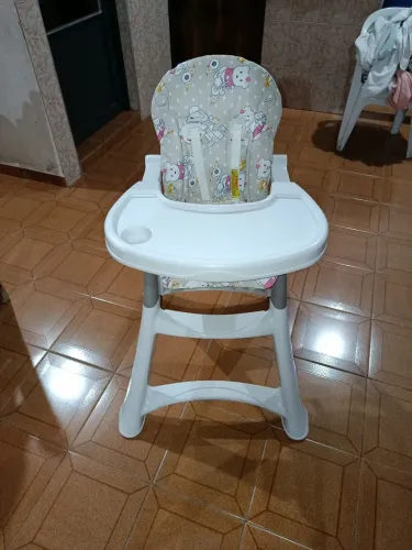 Cadeirão para bebê Galzerano