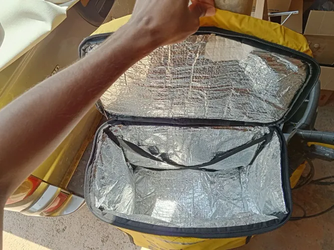 Vendo duas beg, uma da 99 R$ 140,00