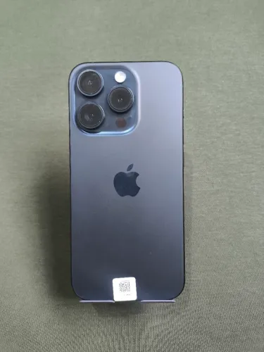 IPhone 15 pro 128 GB - Perfeito.