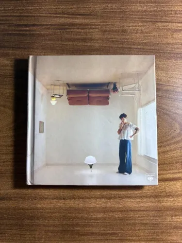 Harry's House CD Booklet 