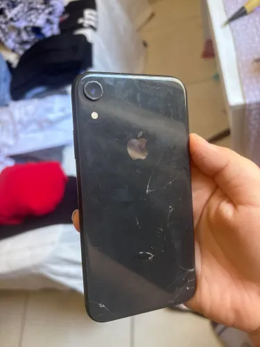 iPhone XR preto