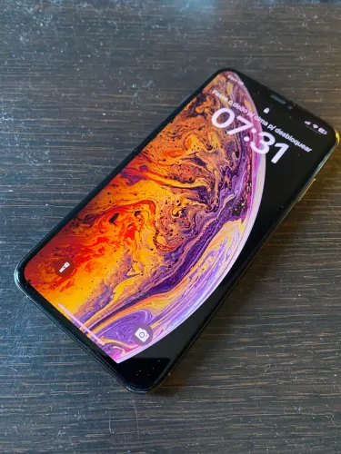 IPHONE XS MAX 64gb 