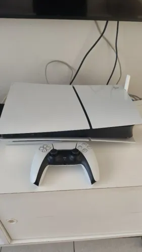 Vendo ps5 de 1tb