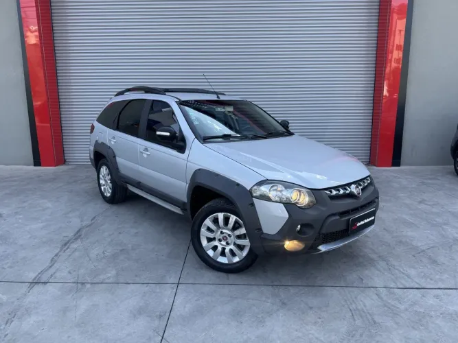 Fiat Palio Weekend Adventure Locker 1.8 Flex 2016