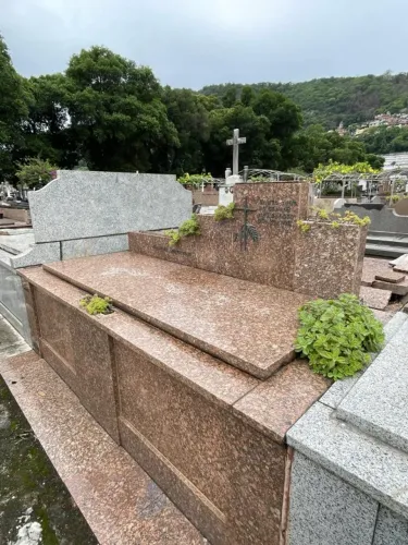 Jazigo Perpétuo - Cemiterio São João Batista - Botafogo Rio de Janeiro