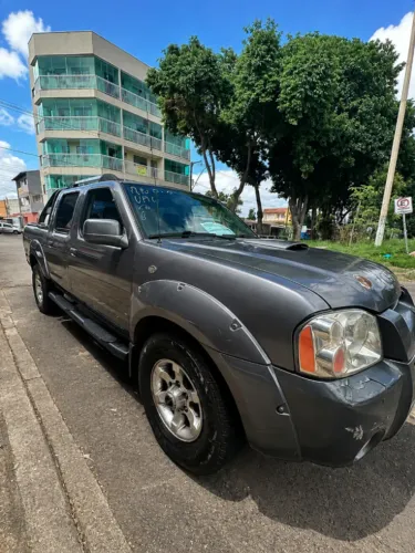 Nissan Frontier Se/se Strik/one CD 4X4 2.8 Dies 2003