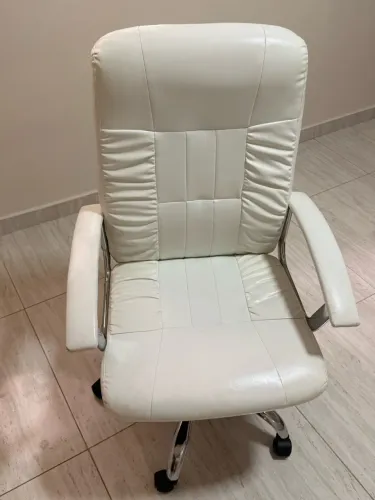 Cadeira de rodinhas estilo Presidente