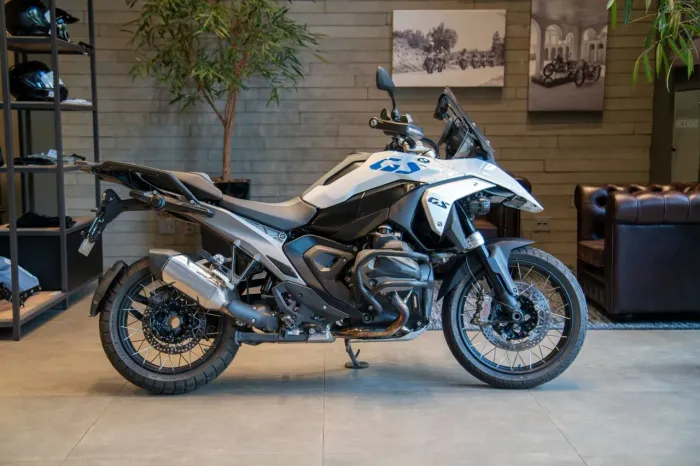 BMW R 1300 GS PLUS