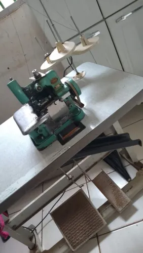Máquina overlok semi industrial