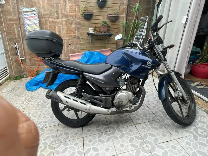 MOTO YBR 125
