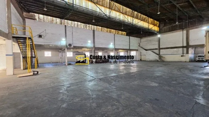 Galpão Industrial para Locação em Vila Nogueira - Diadema/SP