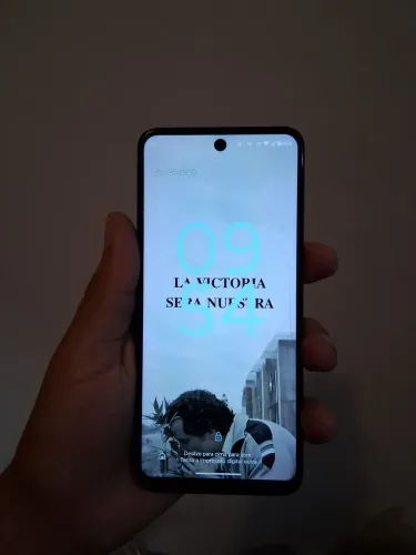 Vendo moto g53 super conservado