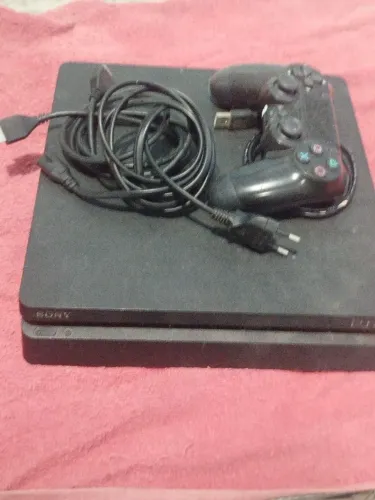 Vendo ps4 slim