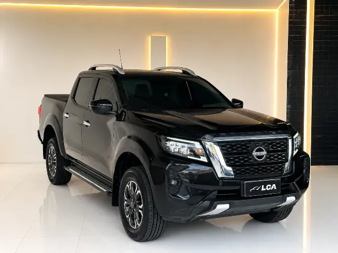 Nissan Frontier XE CD 4X4 2.3 Bi-TB Diesel Aut. 2024