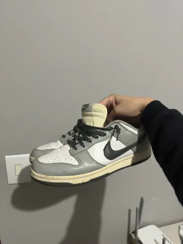 dunk light smoke grey 41/42