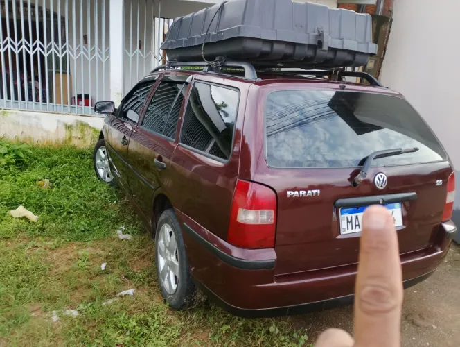 Volkswagen Parati 2.0 MI/ 2.0 MI Track & Field 2000