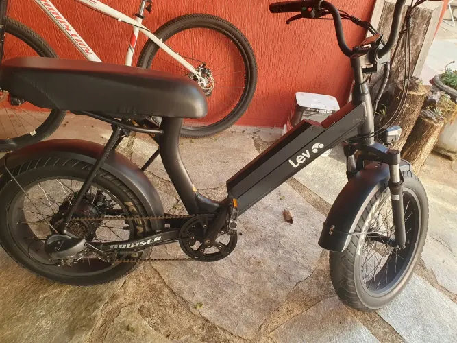 Bicicleta elétrica LEV