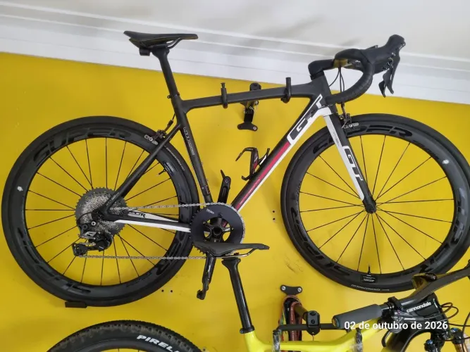 Bike GT GTR Carbon Racing