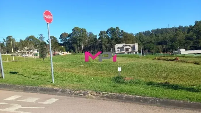 TERRENO À VENDA CONDOMÍNIO TERRAS DA ALVORADA - MEDEIROS - JUNDIAÍ SP