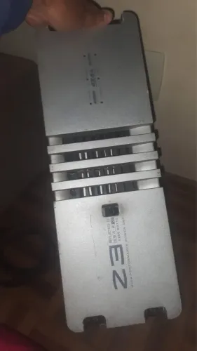 Vendo amplificador top pra uso z3