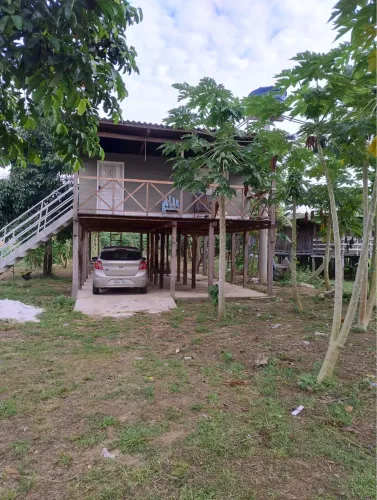 Vendo esse sítio
